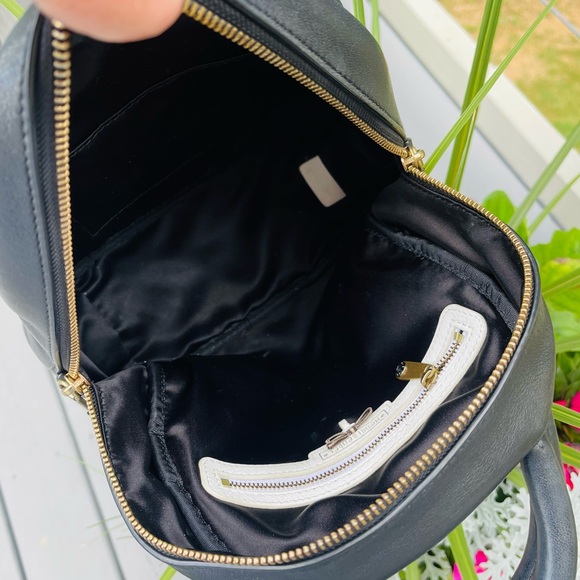 HENRI BENDEL Rare 712 Leather Quilted Puffy Convertible Backpack Crossbody Bag - Picture 11 of 15